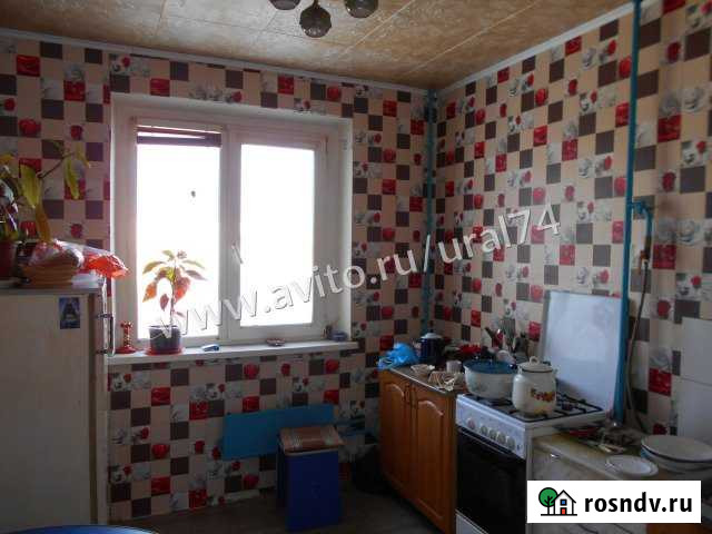 Комната 16 м² в 2-ком. кв., 8/10 эт. на продажу в Чебаркуле Чебаркуль - изображение 1