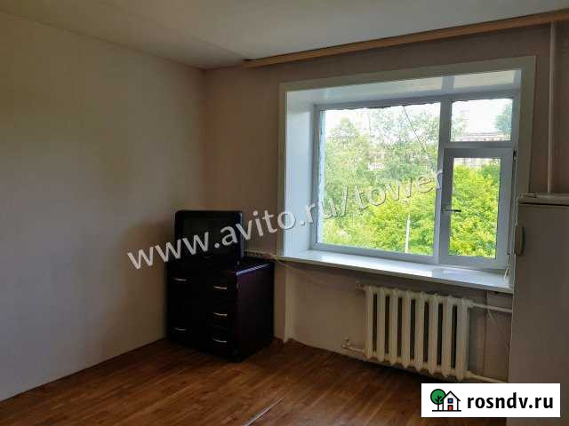 Комната 13.8 м² в 4-ком. кв., 4/5 эт. на продажу в Хабаровске Хабаровск - изображение 1