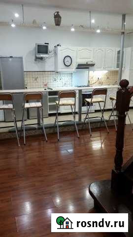 Коттедж 300 м² на участке 8 сот. в аренду на длительный срок в Одинцово Одинцово - изображение 1