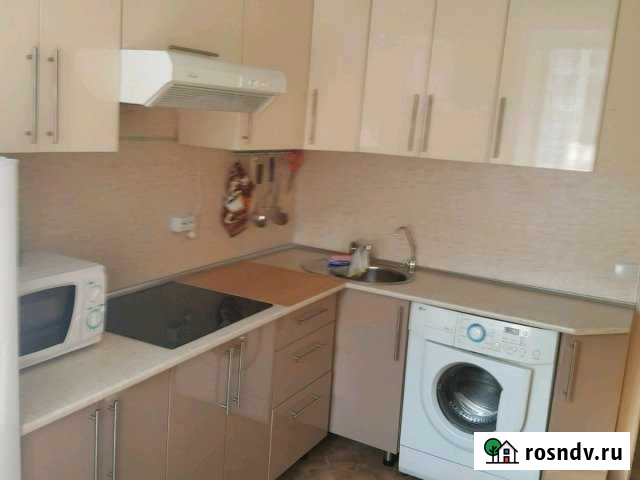 2-комнатная квартира, 52 м², 2/3 эт. в аренду посуточно в Свободном Амурской области Свободный - изображение 1