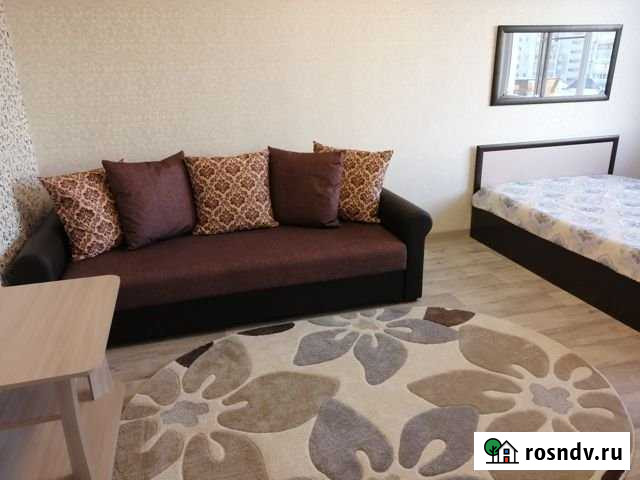 1-комнатная квартира, 40 м², 8/9 эт. в аренду посуточно в Камышине Камышин - изображение 1