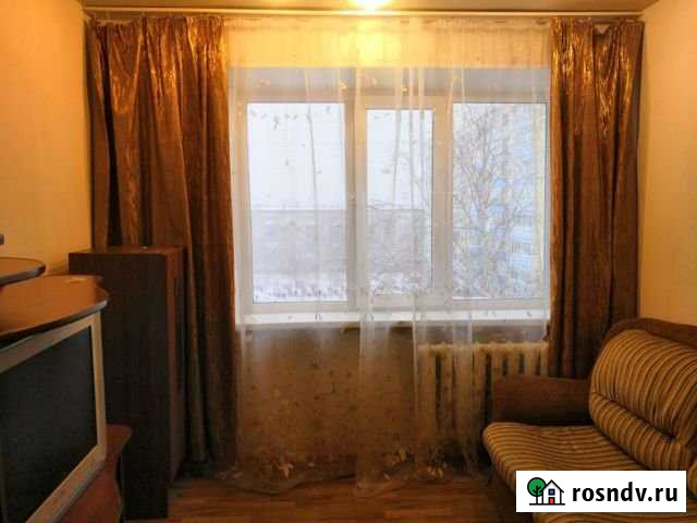 Комната 12 м² в 3-ком. кв., 5/5 эт. в аренду на длительный срок в Нефтеюганске Нефтеюганск - изображение 1