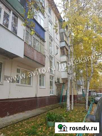 4-комнатная квартира, 59 м², 1/5 эт. на продажу в Нижневартовске Нижневартовск - изображение 1