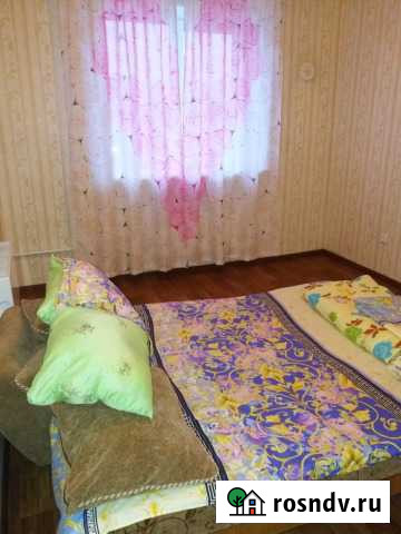 2-комнатная квартира, 91 м², 3/3 эт. в аренду посуточно в Киселевске Киселевск - изображение 1