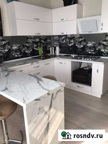 2-комнатная квартира, 64 м², 2/10 эт. на продажу в Чебаркуле Чебаркуль - изображение 1