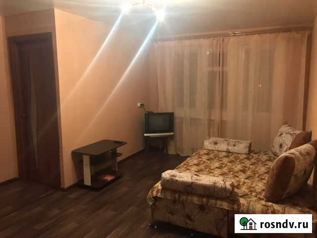 1-комнатная квартира, 30 м², 3/5 эт. в аренду посуточно в Отрадном Отрадный - изображение 1