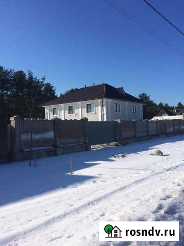 Дом 300 м² на участке 15 сот. в аренду на длительный срок в Санкт-Петербурге Санкт-Петербург - изображение 1