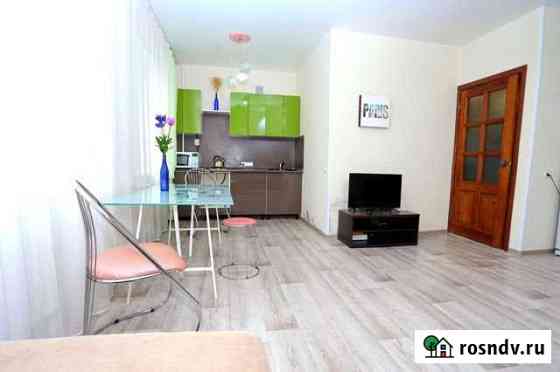 Квартира-студия, 38 м², 3/4 эт. в аренду посуточно в Омске Омск