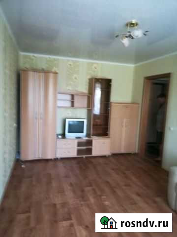 1-комнатная квартира, 40 м², 5/5 эт. в аренду на длительный срок в Азове Азов - изображение 1