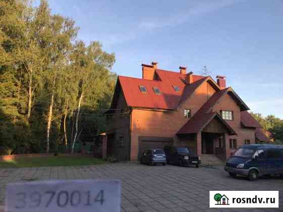 Дом 699 м² на участке 69 сот. в аренду на длительный срок в Троицке Московской области Троицк