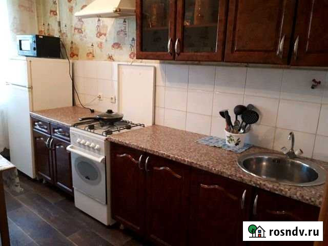 1-комнатная квартира, 40 м², 1/5 эт. в аренду посуточно в Уренгое Уренгой - изображение 1