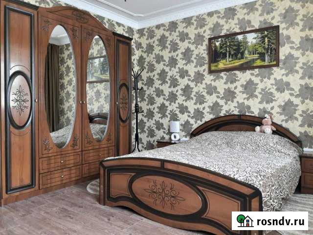 3-комнатная квартира, 100 м², 1/4 эт. в аренду посуточно в Железноводске Железноводск - изображение 1