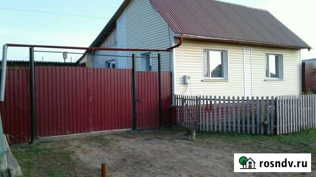 Дом 56 м² на участке 4 сот. на продажу в Тюкалинске Тюкалинск - изображение 1