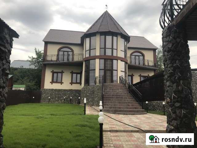 Коттедж 600 м² на участке 11 сот. в аренду посуточно в Бузулуке Бузулук - изображение 1