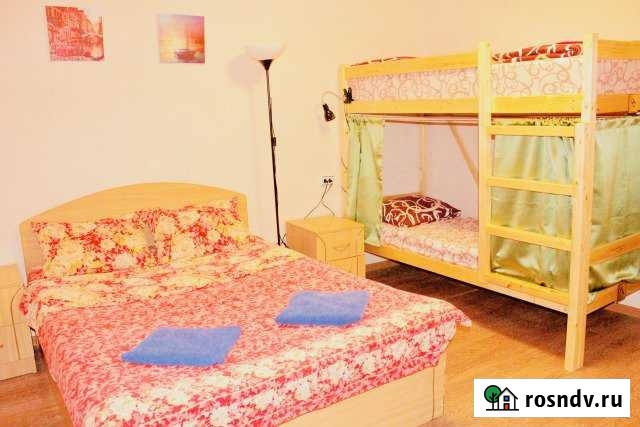 Комната 17 м² в 6-ком. кв., 1/5 эт. в аренду посуточно в Туле Тула - изображение 1