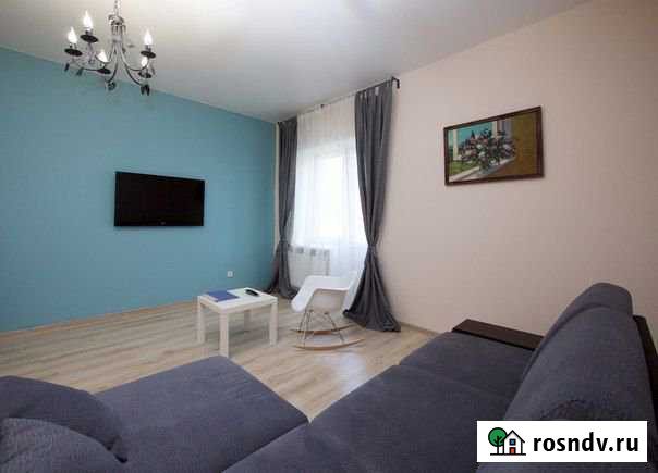 2-комнатная квартира, 63 м², 1/3 эт. в аренду посуточно в Великом Новгороде Великий Новгород - изображение 1