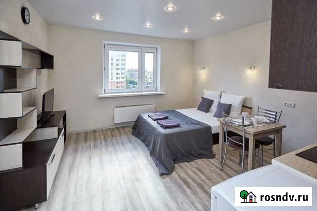 Квартира-студия, 25 м², 13/17 эт. в аренду посуточно в Калуге Калуга - изображение 1