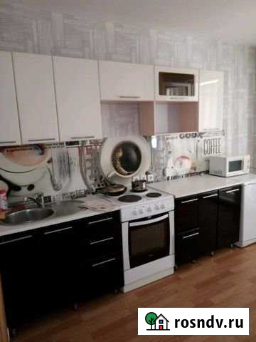 1-комнатная квартира, 48 м², 3/10 эт. в аренду посуточно в Сосновоборске Красноярского края Сосновоборск - изображение 1