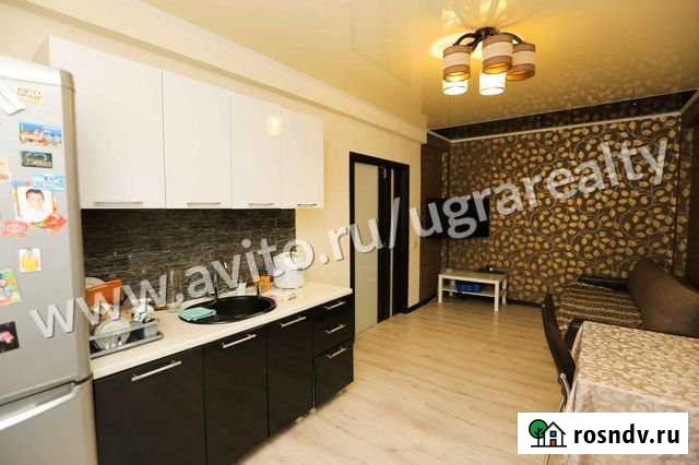 2-комнатная квартира, 54 м², 8/10 эт. на продажу в Нефтеюганске Нефтеюганск - изображение 1