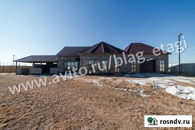 Коттедж 222.7 м² на участке 180 сот. на продажу в Благовещенске Амурской области Благовещенск - изображение 1