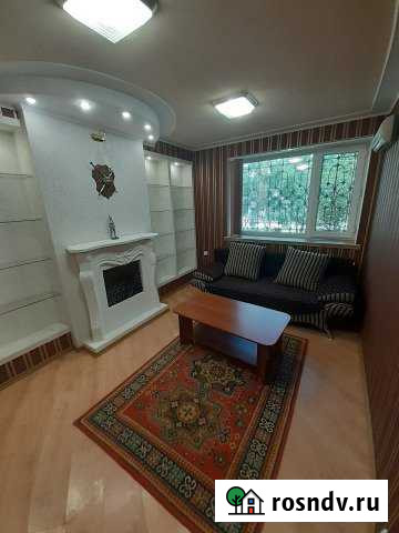 2-комнатная квартира, 43 м², 1/5 эт. в аренду на длительный срок в Феодосии Феодосия - изображение 1