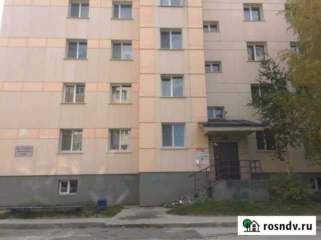 3-комнатная квартира, 60.5 м², 2/5 эт. на продажу в Пыть-Яхе Пыть-Ях - изображение 1