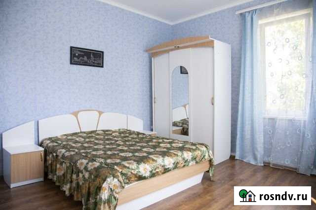 4-комнатная квартира, 100 м², 1/2 эт. в аренду посуточно в Кисловодске Кисловодск - изображение 1