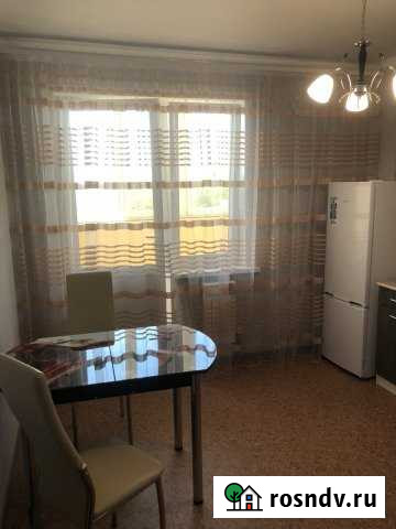 1-комнатная квартира, 40 м², 3/9 эт. в аренду на длительный срок в Старом Осколе Старый Оскол - изображение 1