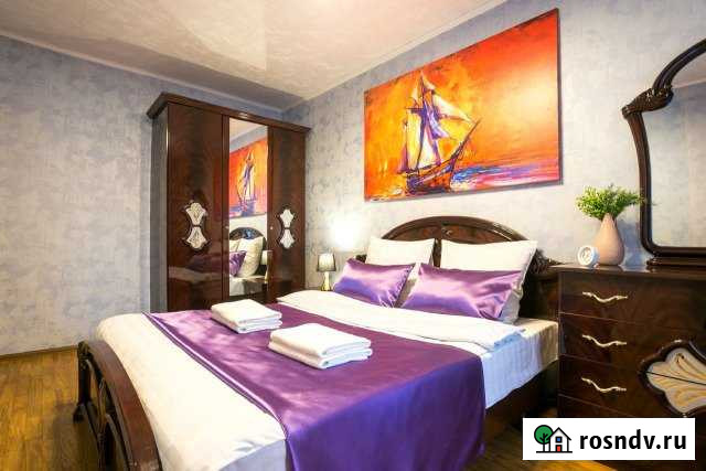 3-комнатная квартира, 82 м², 2/9 эт. в аренду посуточно в Красноярске Красноярск - изображение 1