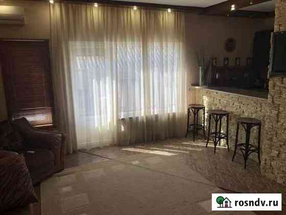 2-комнатная квартира, 80 м², 1/1 эт. на продажу в Таганроге Таганрог