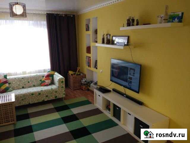 2-комнатная квартира, 70 м², 12/13 эт. в аренду на длительный срок в Тобольске Тобольск - изображение 1