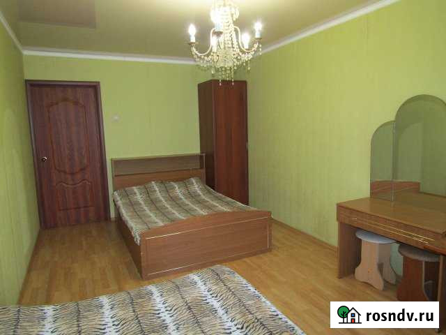 2-комнатная квартира, 50 м², 1/5 эт. в аренду посуточно в Липецке Липецк - изображение 1