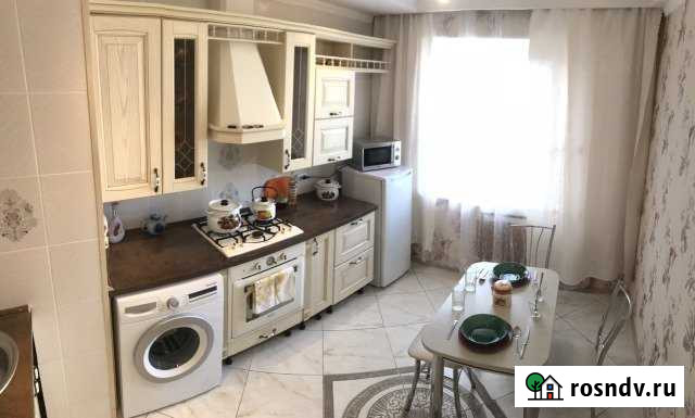 3-комнатная квартира, 64 м², 9/9 эт. в аренду посуточно в Балаково Балаково - изображение 1