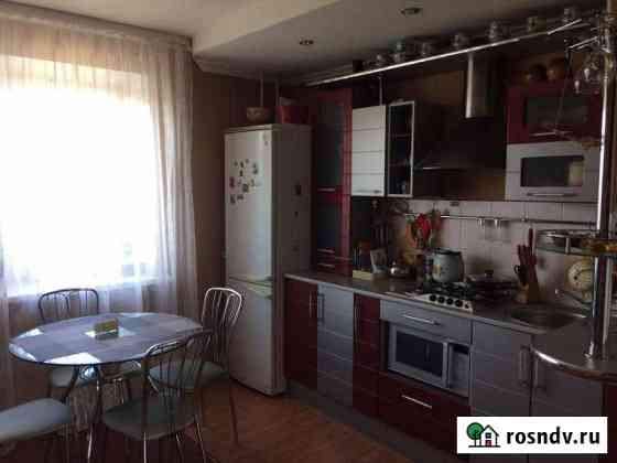 3-комнатная квартира, 60 м², 4/5 эт. в аренду посуточно в Старой Руссе Старая Русса
