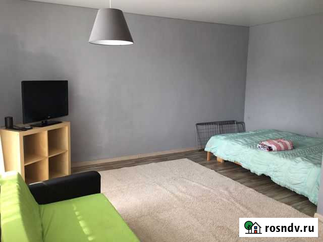 1-комнатная квартира, 33 м², 4/5 эт. в аренду посуточно в Назарово Назарово - изображение 1