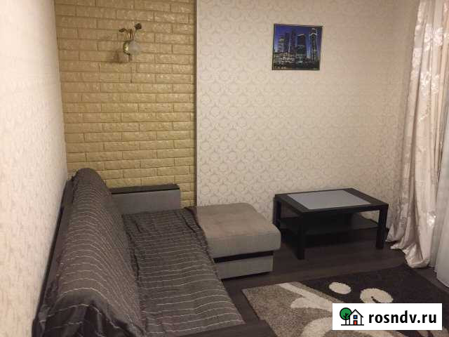 2-комнатная квартира, 45.2 м², 2/8 эт. в аренду посуточно в Новочеркасске Новочеркасск - изображение 1