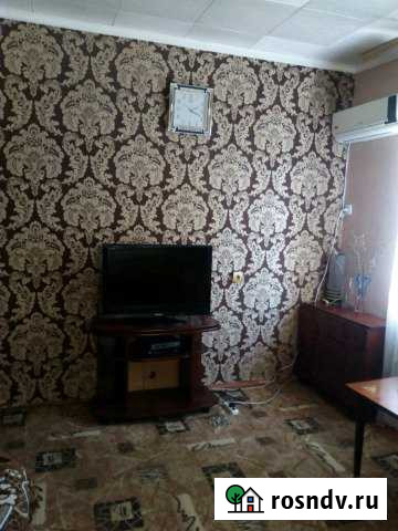 2-комнатная квартира, 55 м², 1/4 эт. в аренду посуточно в Новошахтинске Новошахтинск - изображение 1