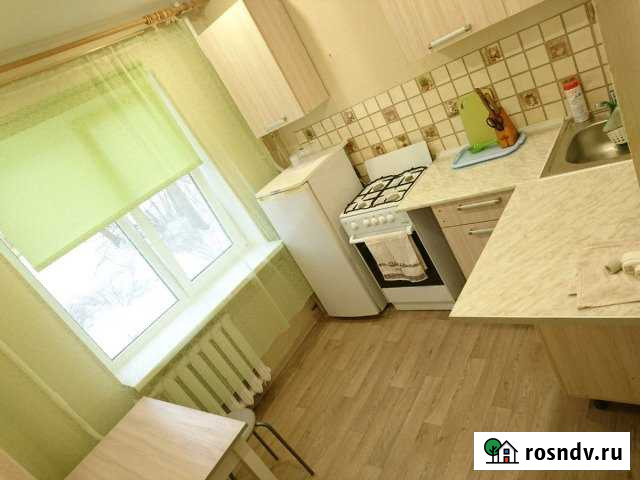 1-комнатная квартира, 37 м², 1/5 эт. в аренду посуточно в Петрозаводске Петрозаводск - изображение 1