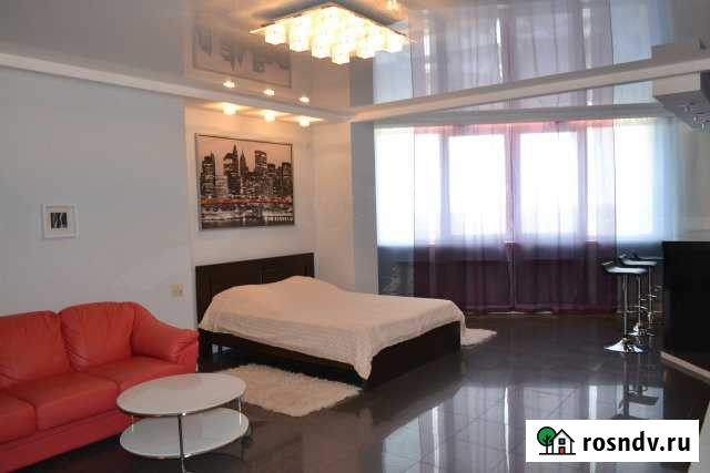 Квартира-студия, 60 м², 12/17 эт. в аренду посуточно в Челябинске Челябинск - изображение 1