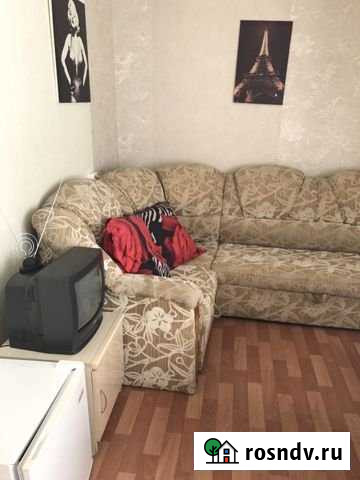 Комната 10 м² в 3-ком. кв., 1/5 эт. в аренду посуточно в Хабаровске Хабаровск - изображение 1