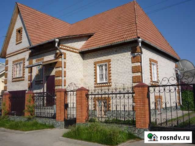 Коттедж 200 м² на участке 15 сот. на продажу в Бийске Бийск - изображение 1