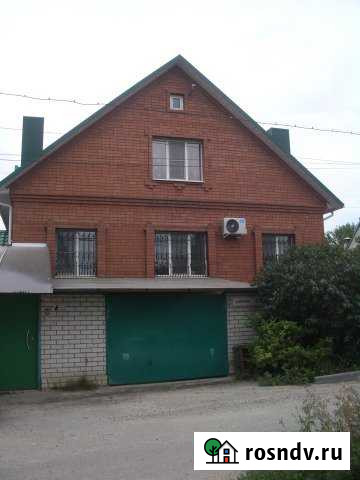 Коттедж 300 м² на участке 5.3 сот. на продажу в Волгограде Волгоград - изображение 1