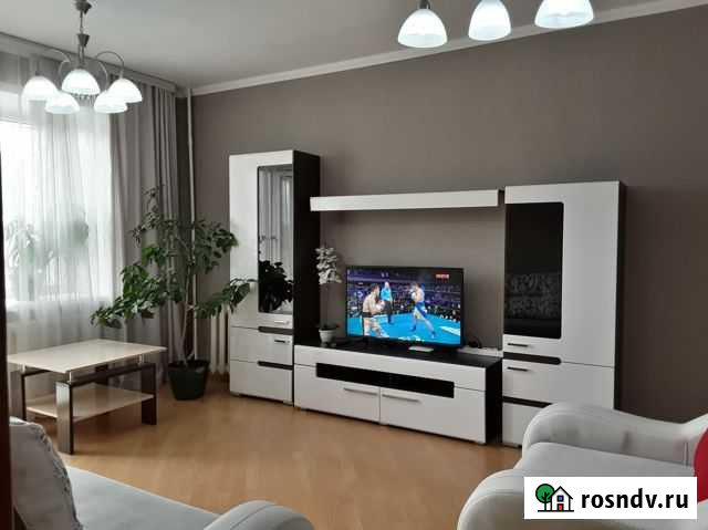 2-комнатная квартира, 44 м², 4/9 эт. в аренду посуточно в Усть-Куте Усть-Кут - изображение 1