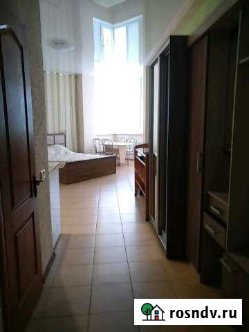 Квартира-студия, 33 м², 4/5 эт. в аренду посуточно в Феодосии Феодосия - изображение 1