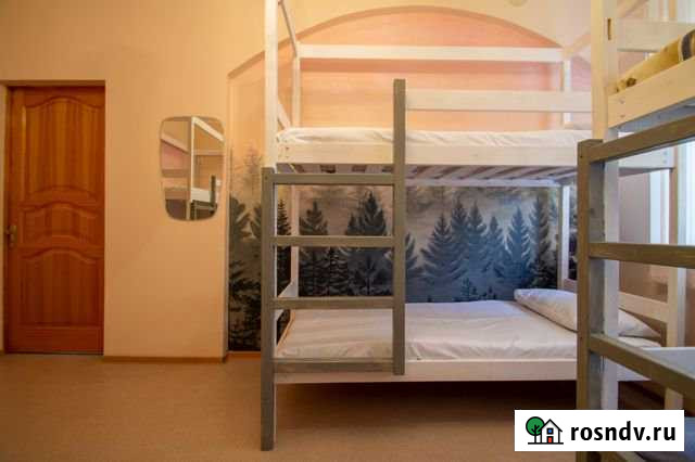 Комната 18 м² в 1-ком. кв., 1/5 эт. в аренду посуточно в Сургуте Ханты-Мансийского АО Сургут - изображение 1