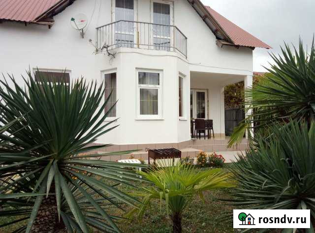 Дом 180 м² на участке 3 сот. в аренду посуточно в Сочи Сочи - изображение 1