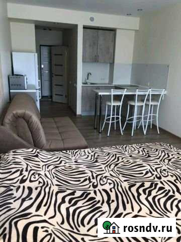 Квартира-студия, 30 м², 13/18 эт. в аренду на длительный срок в Ялте Ялта - изображение 1