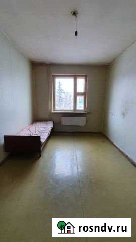 Комната 15 м² в 4-ком. кв., 4/5 эт. на продажу в Прокопьевске Прокопьевск - изображение 1