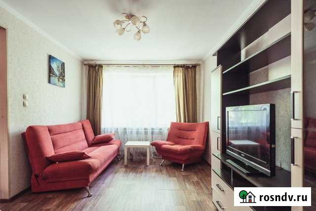 2-комнатная квартира, 44 м², 1/5 эт. в аренду посуточно в Тольятти Тольятти - изображение 1