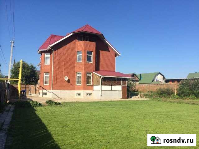 Коттедж 600 м² на участке 10 сот. в аренду посуточно в Верхней Пышме Верхняя Пышма - изображение 1